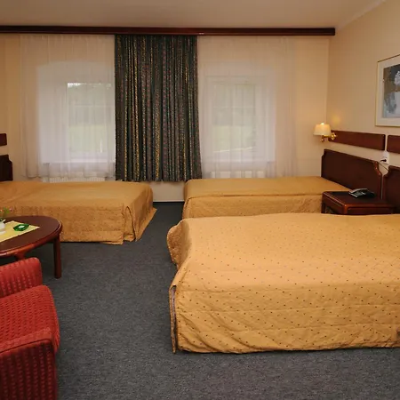 Bohemia Excellent Hotel 3*