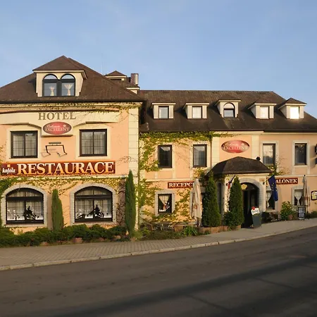 Hotel Bohemia Excellent Klášterec nad Ohří