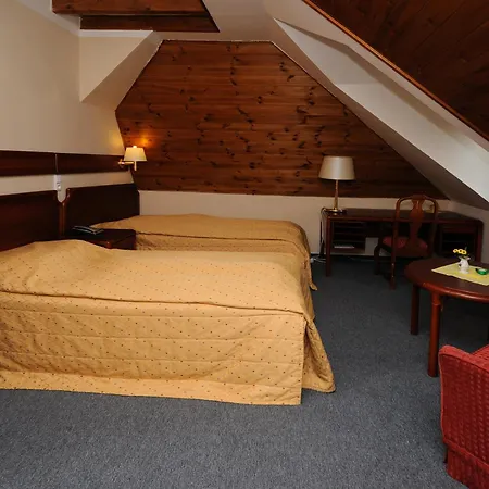 Bohemia Excellent 3*