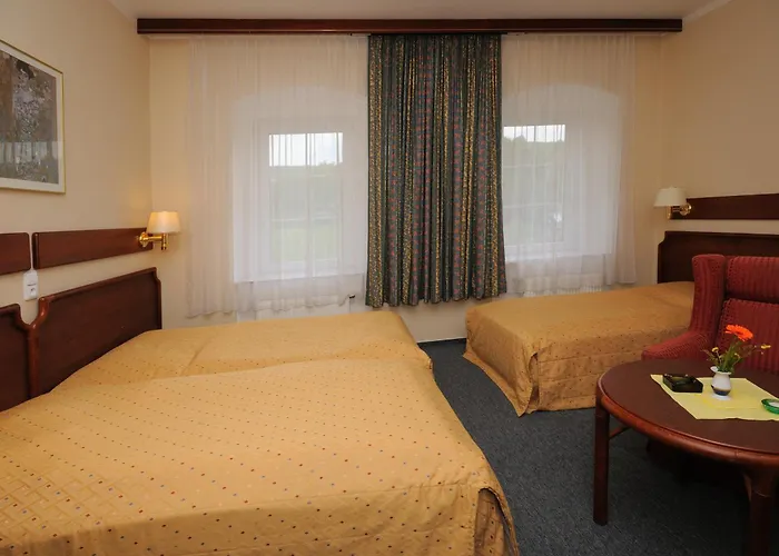 Bohemia Excellent Hotel 3*