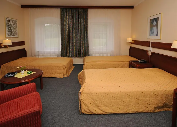 Bohemia Excellent Hotel 3*